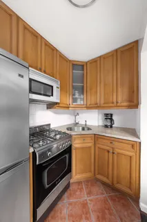 $949,000 | 1160 3rd Avenue, Unit 6BC | Lenox Hill