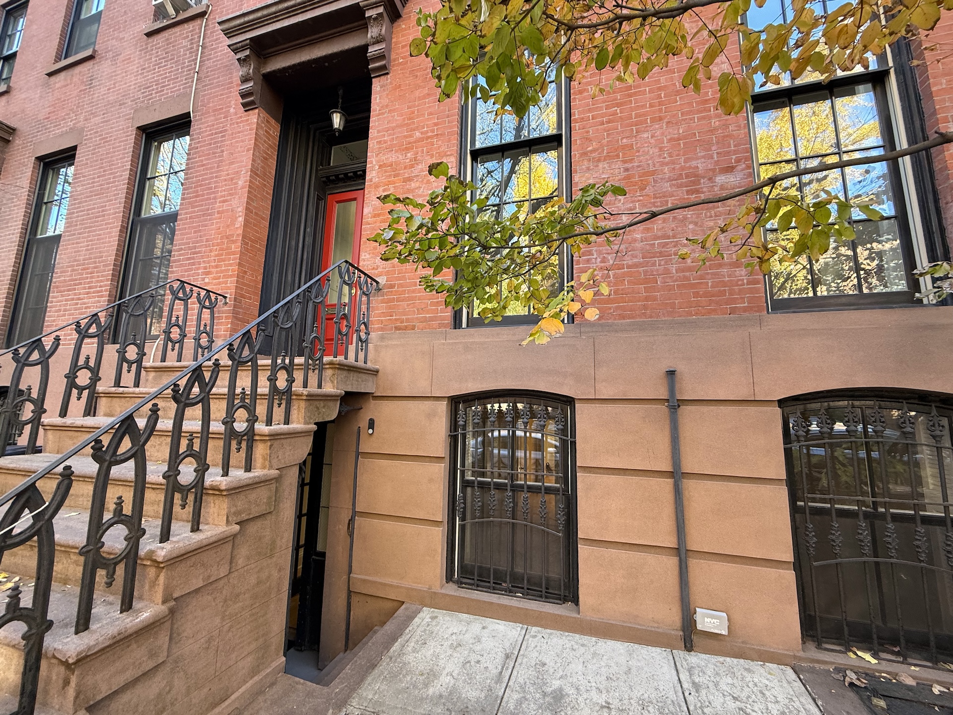 424 Pacific Street, Unit GARDEN Brooklyn, NY 11217 - Photo 16 of 16 front view of a building