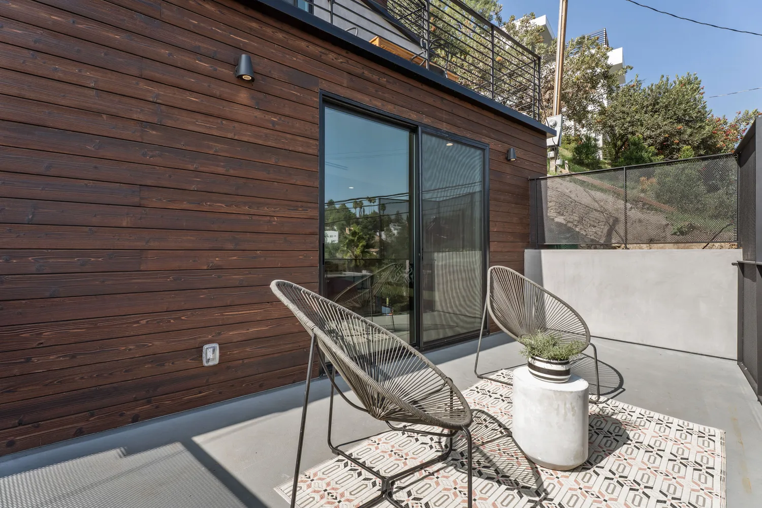 $1,850,000 | 4691 Glenalbyn Drive, Los Angeles, CA 90065