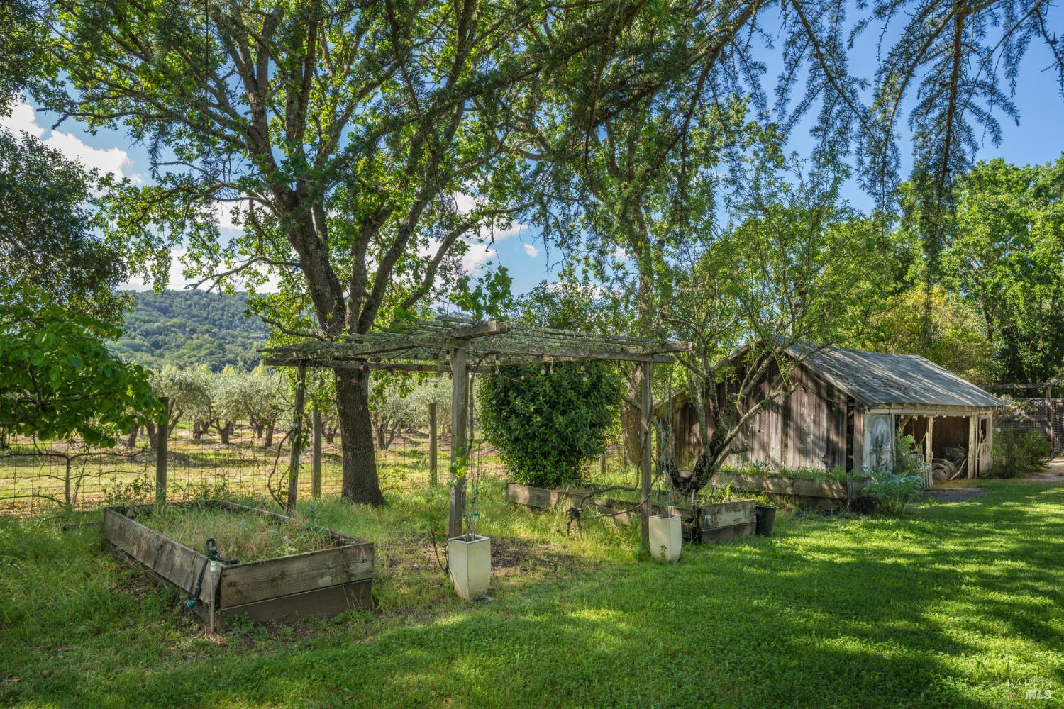 18320-18330 Carriger Road Sonoma, CA 95476 - Photo 32 of 46