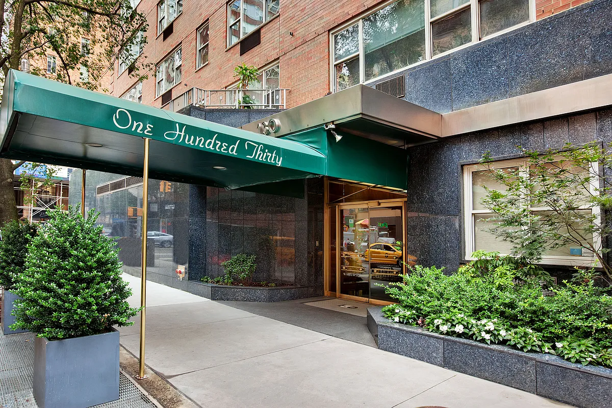 130 East 63rd Street, Unit 3D Manhattan, NY 10065 - Photo 10 of 13 a view of a house with potted plants