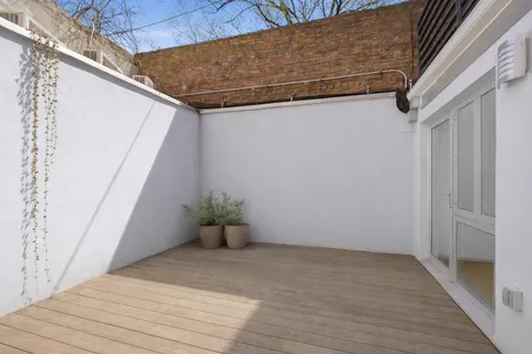 $1,700,000 | 433 Warren Street, Unit 2C | Boerum Hill