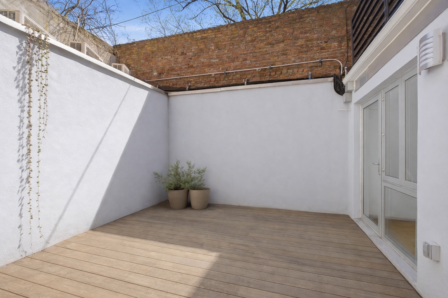 433 Warren Street, Unit 2C Brooklyn, NY 11217 - Photo 16 of 19 a view of small space