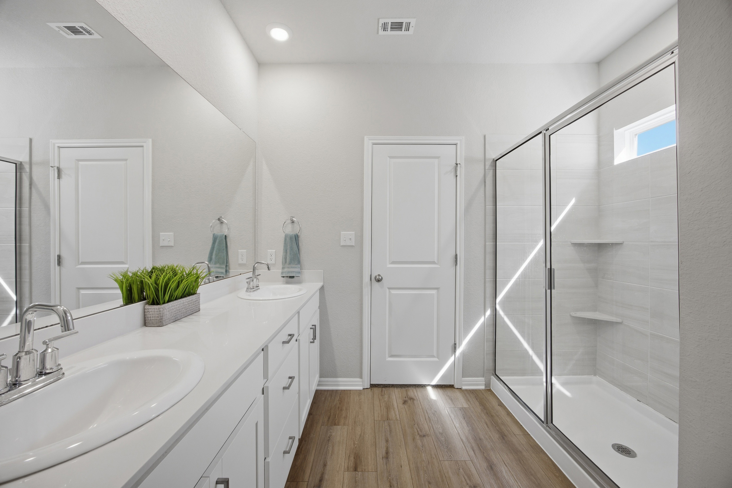 904 View Drive Georgetown, TX 78628 - Photo 15 of 40