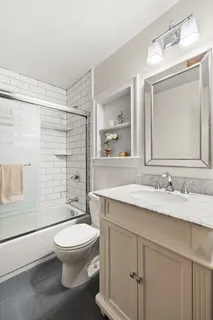 $875,000 | 375 Lincoln Place, Unit 1D | Prospect Heights