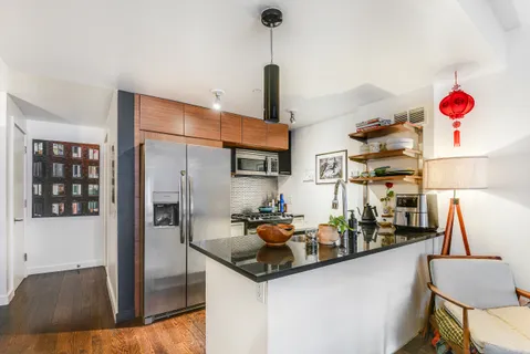 $799,000 | 27 Quincy Street, Unit 3B | Clinton Hill