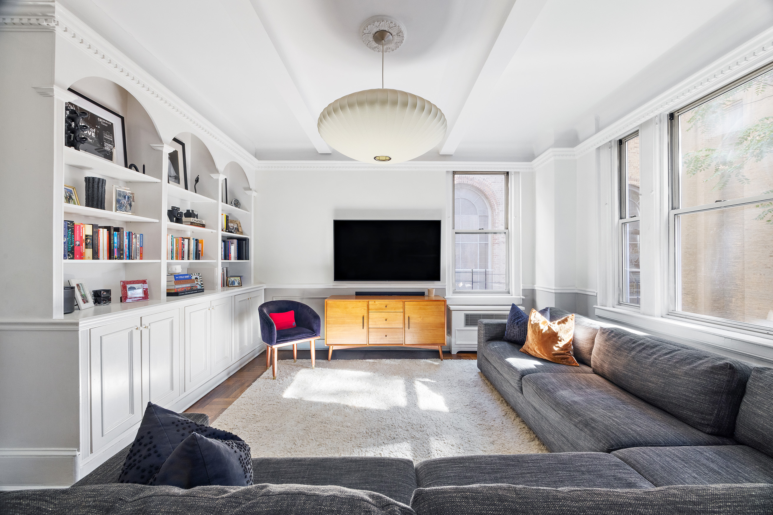 1065 Lexington Avenue, Unit 3B Manhattan, NY 10021 - Photo 2 of 19 Gallery Image 2