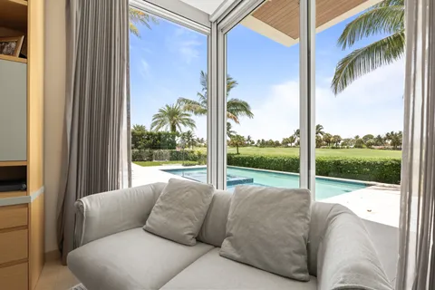 $10,500,000 | 3939 Country Club Lane, Fort Lauderdale, FL 33308