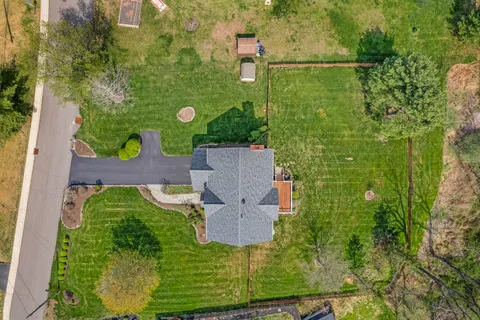 $895,000 | 6 Ridge Road, Frenchtown, NJ 08825