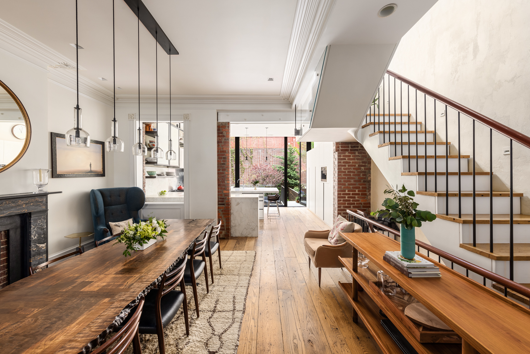 27 Vandam Street Manhattan, NY 10013 - Photo 4 of 25