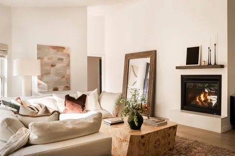 $2,849,000 | 11202 Canton Drive, Studio City, CA 91604