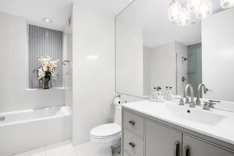 $1,050,000 | 32 West 128th Street, Unit 4 | Central Harlem