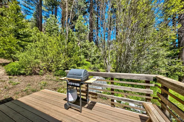 $515,000 | 1009 Cathedral Road, South Lake Tahoe, CA 96150