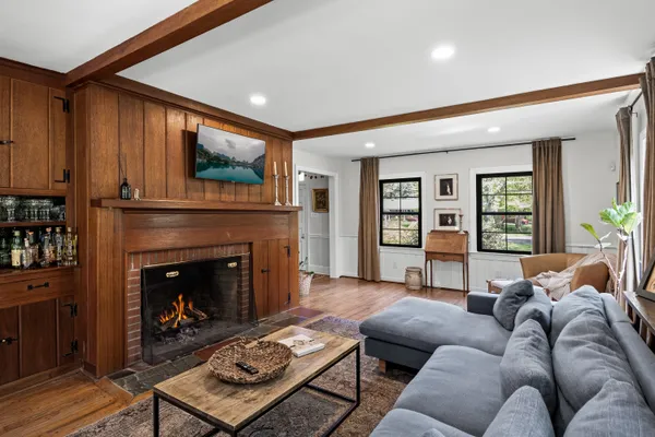 $1,200,000 | 730 North Stanwick Road, Moorestown, NJ 08057