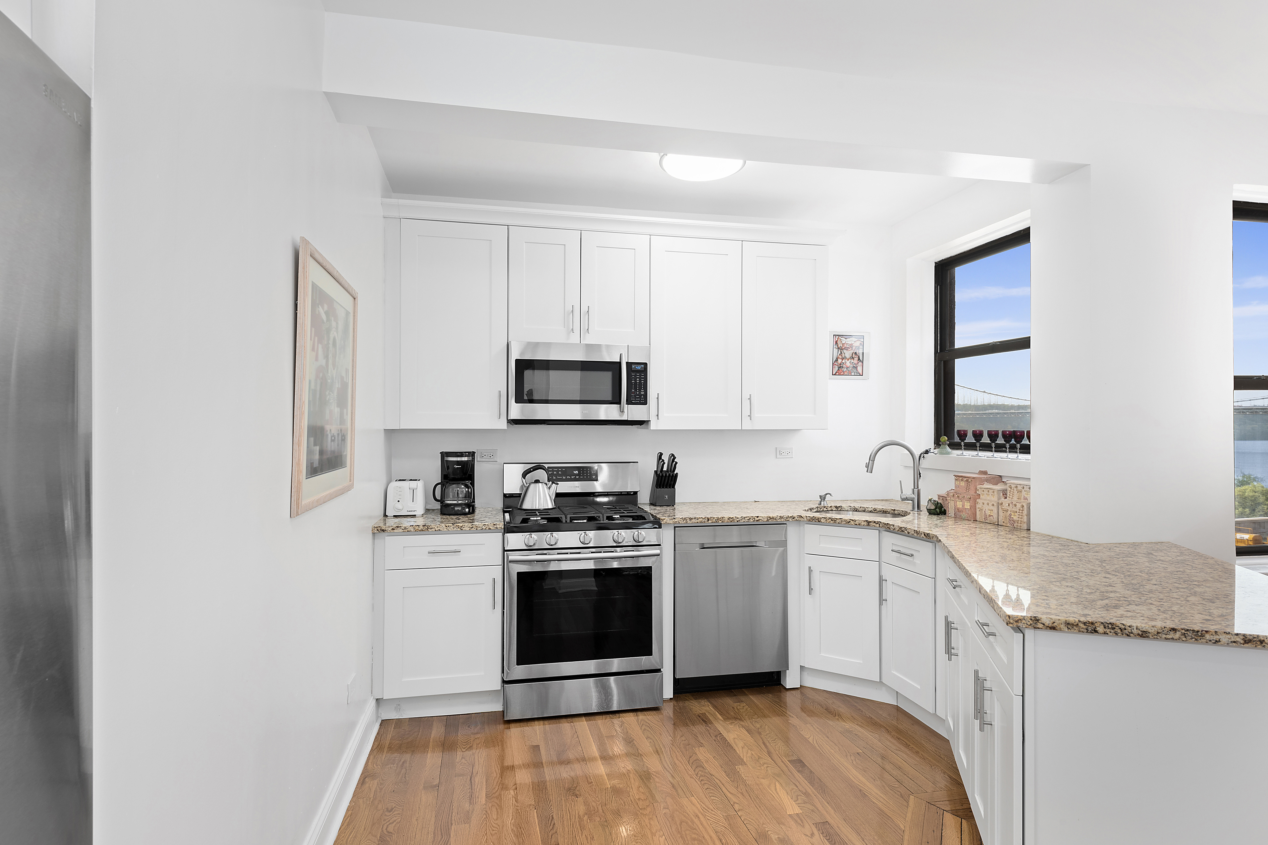 158-18 Riverside Drive West, Unit 5L Manhattan, NY 10032 - Photo 4 of 13