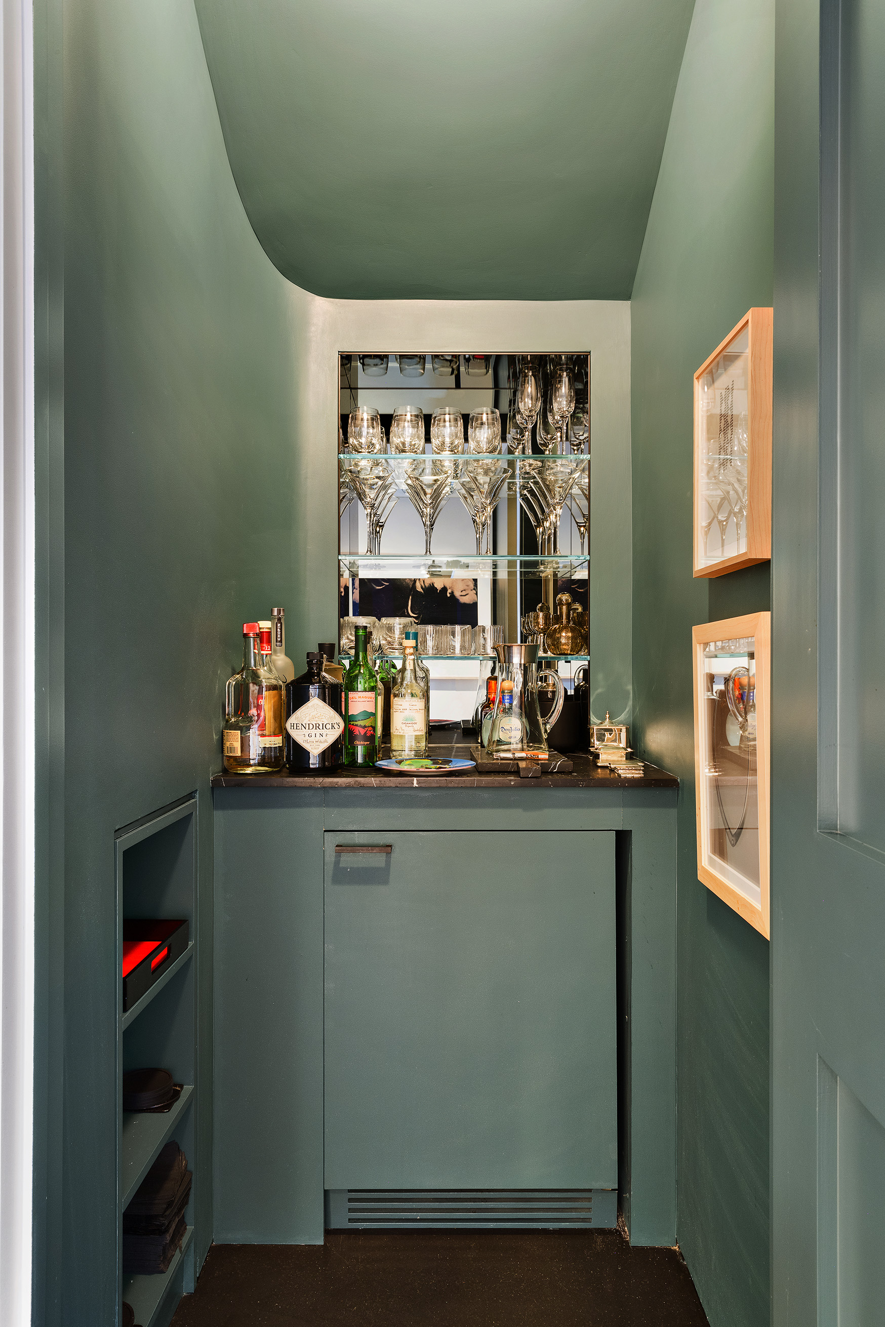 322 East 57th Street, Unit 12A Manhattan, NY 10022 - Photo 19 of 26