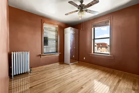 $428,000 | 421 Crown Street, Unit 16R | Crown Heights