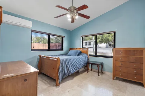 $2,295,000 | 2531 Northeast 195th Street, Miami, FL 33180