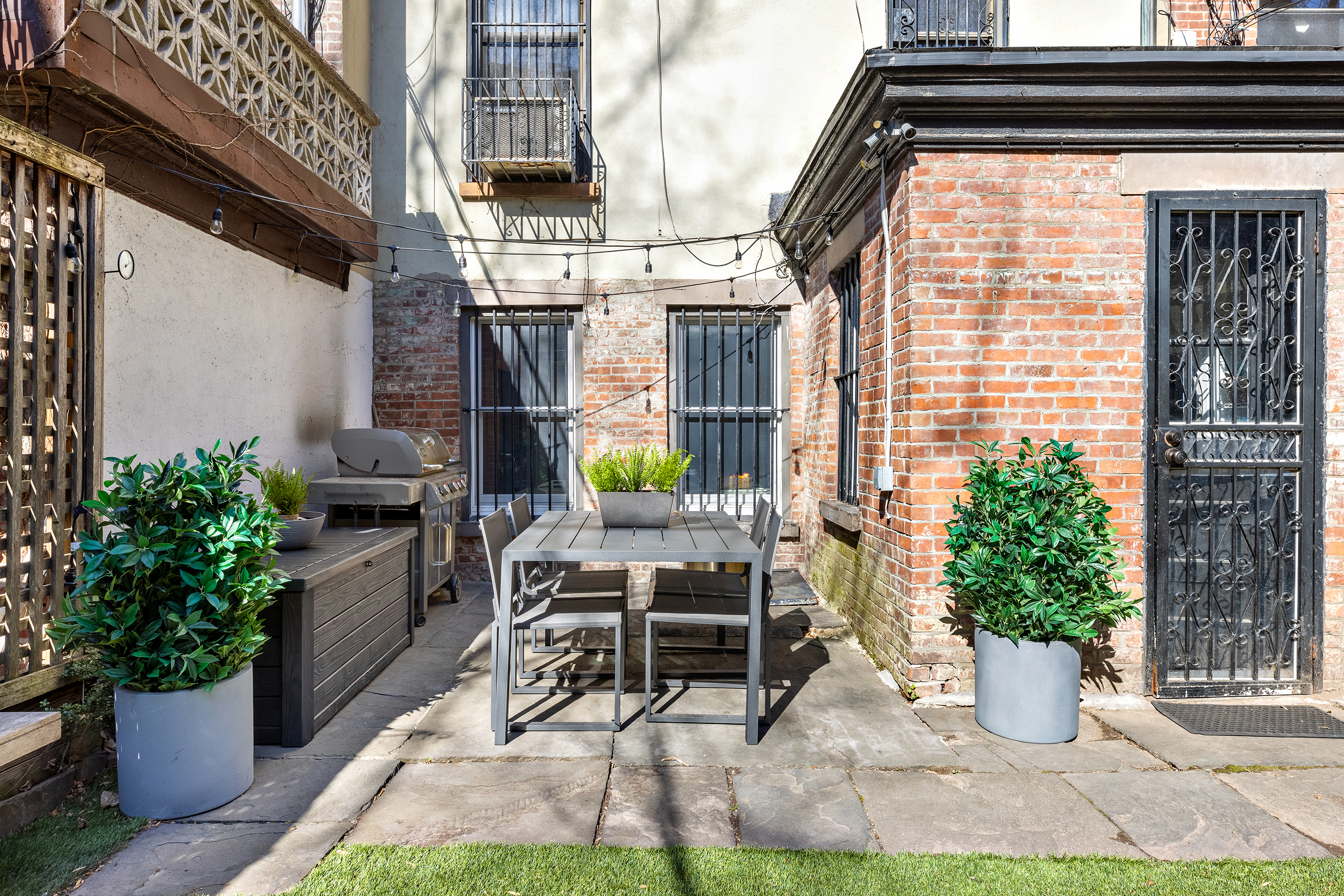 828 Union Street Brooklyn, NY 11215 - Photo 22 of 25