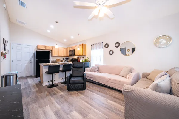 $240,000 | 1360 Cottage Circle, Tavares, FL 32778