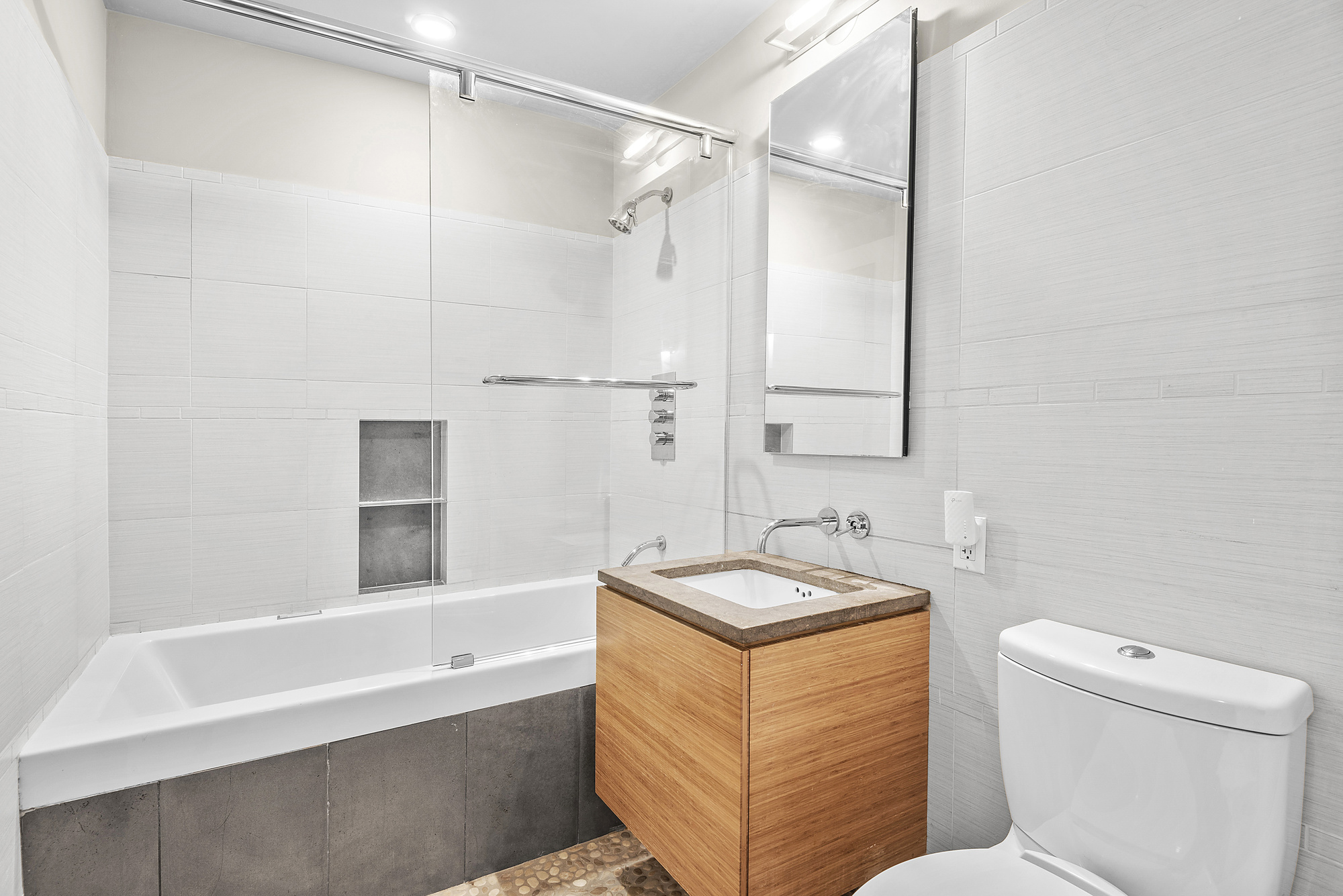 116 3rd Place, Unit 3 Brooklyn, NY 11231 - Photo 7 of 11