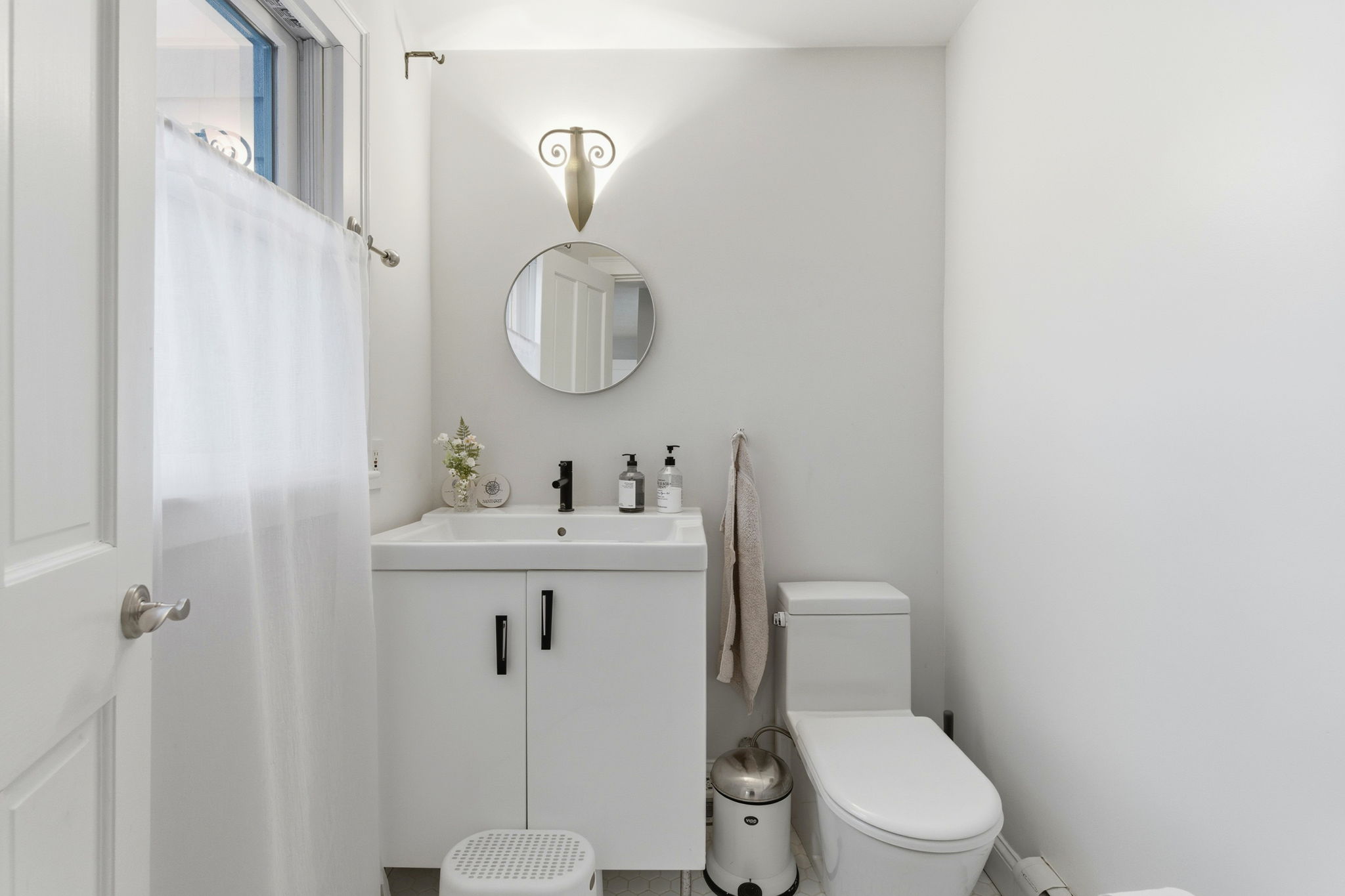 4 Myrna Road Lexington, MA 02420 - Photo 12 of 35