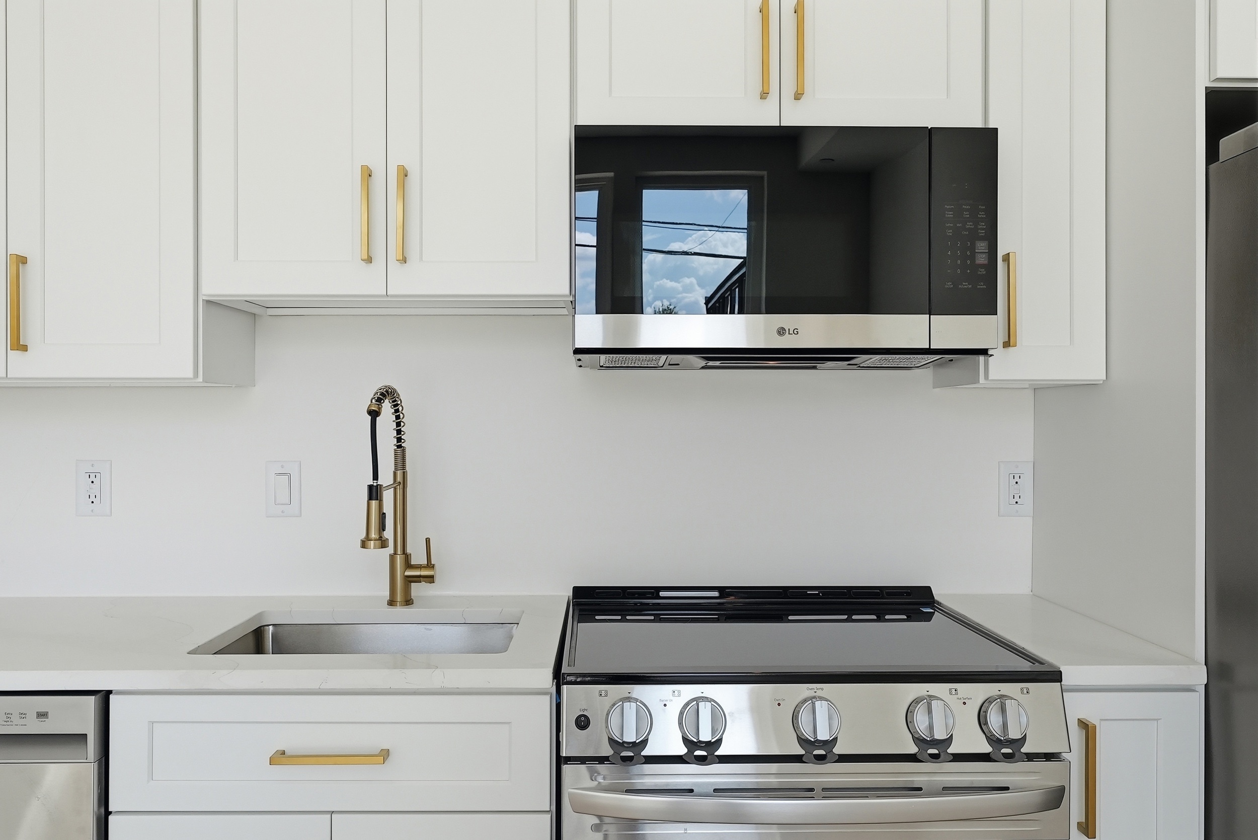 2105 M Street Northeast, Unit 6 Washington, DC 20002 - Photo 14 of 26 Gallery Image 14