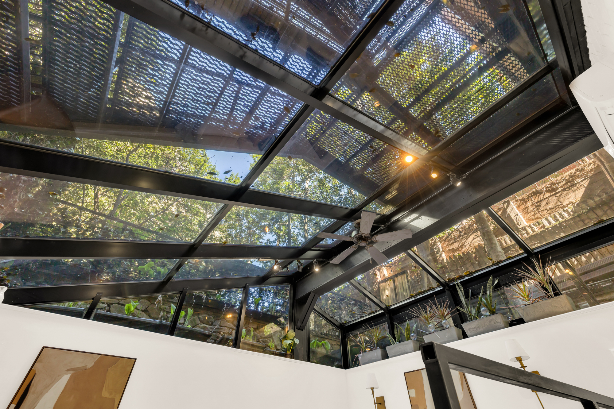 2009 Columbia Road Northwest, Unit 2 Washington, DC 20009 - Photo 25 of 37