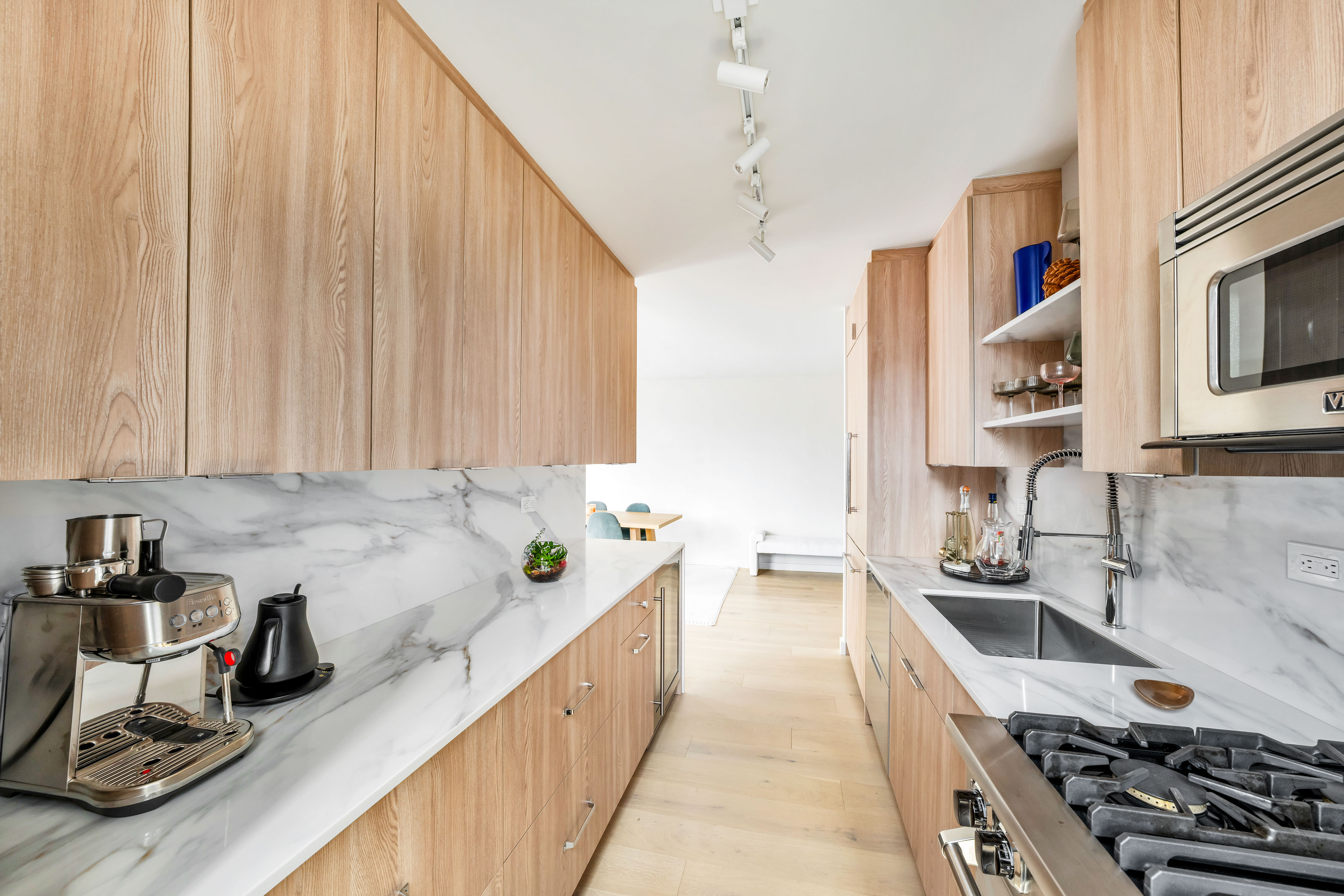 5 East 22nd Street, Unit 17C Manhattan, NY 10010 - Photo 6 of 12