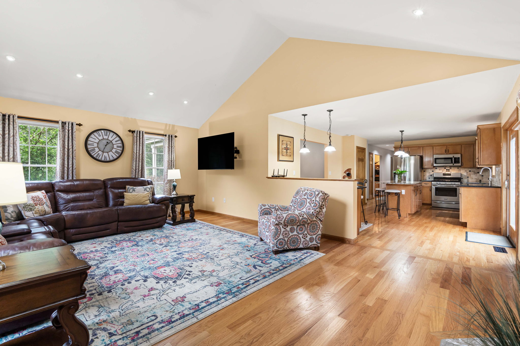 52 Oak Hill Road Brookline, NH 03033 - Photo 9 of 37