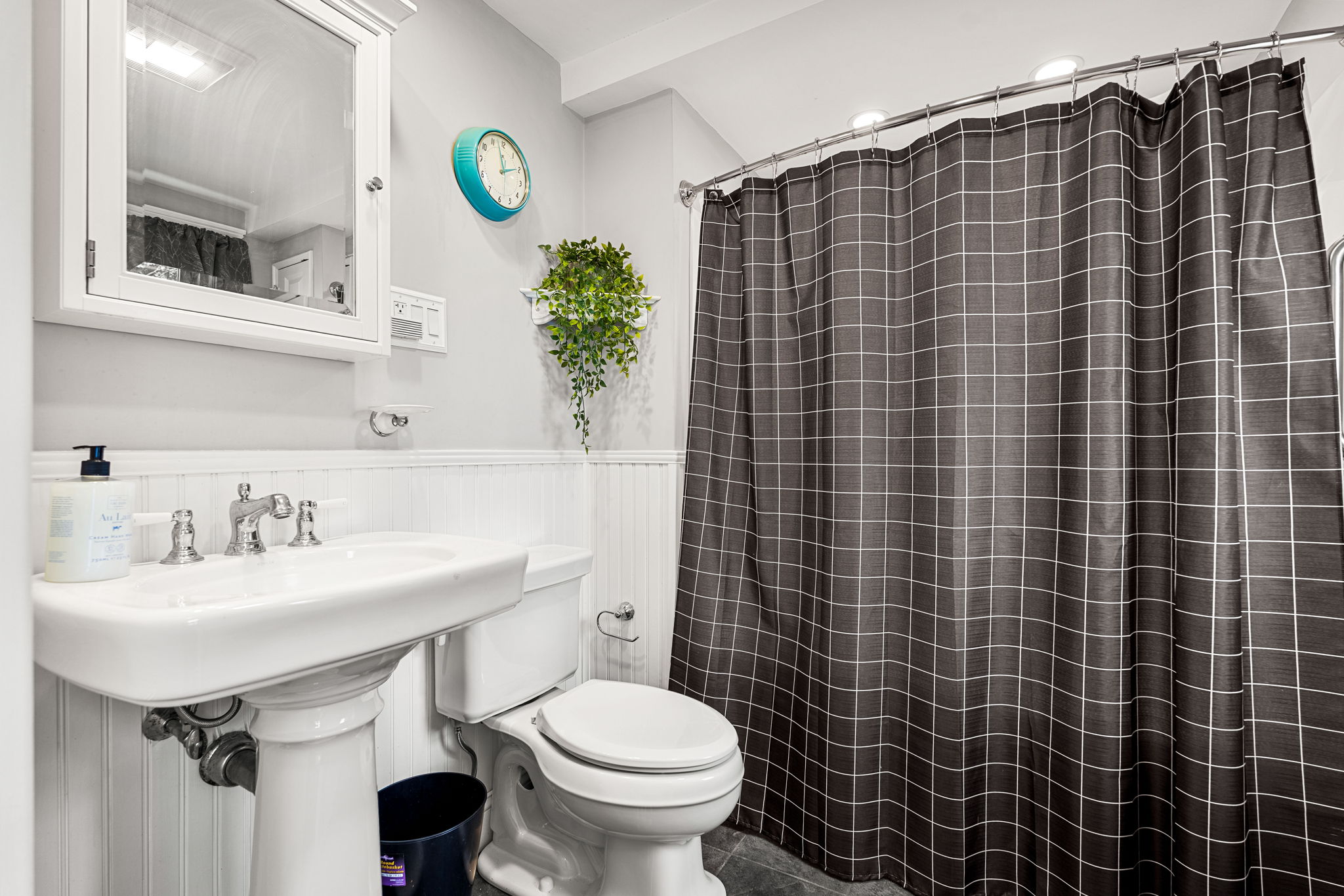 134 Dalton Road Chelmsford, MA 01824 - Photo 24 of 38