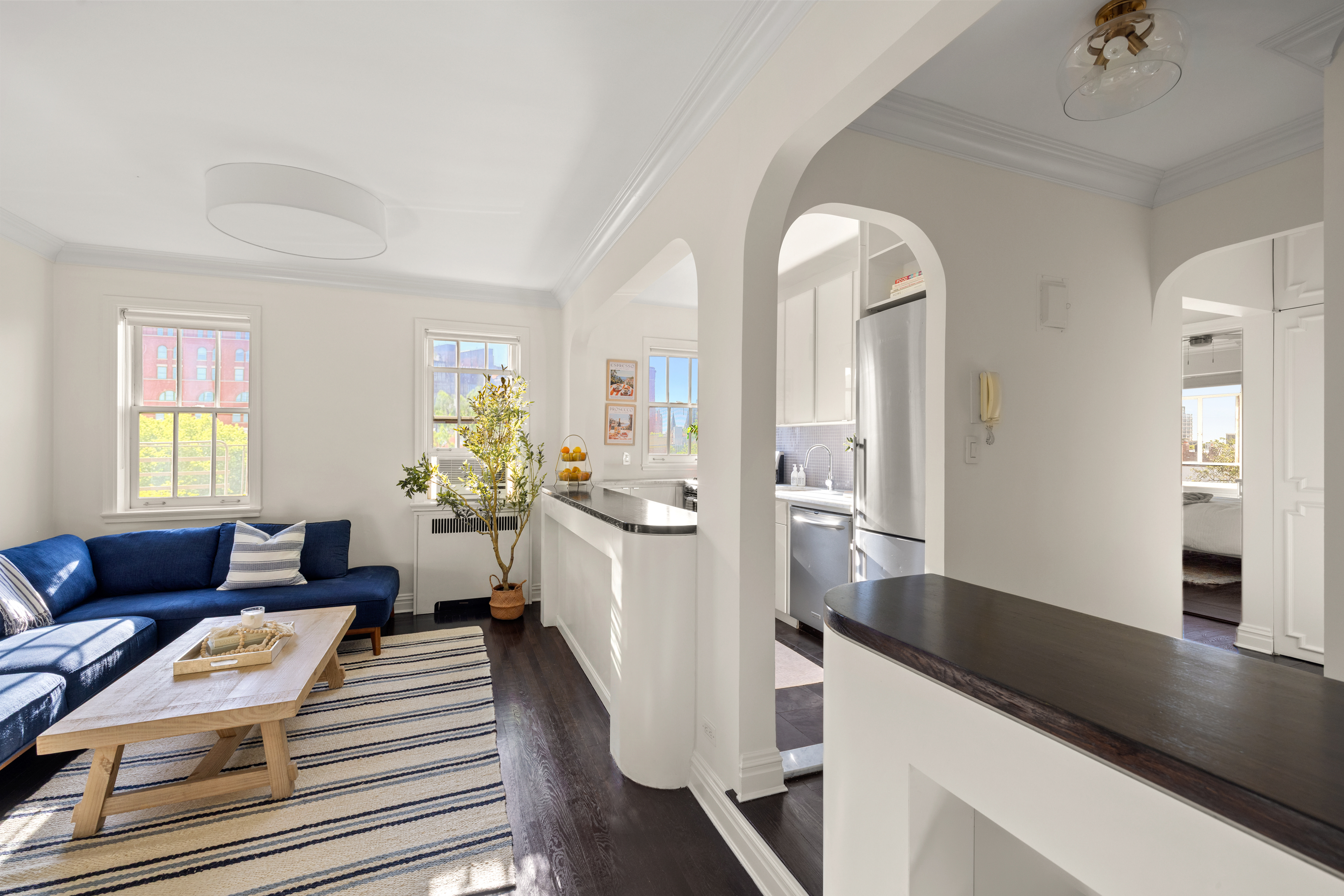 2 Grove Street, Unit 6D Manhattan, NY 10014 - Photo 2 of 12