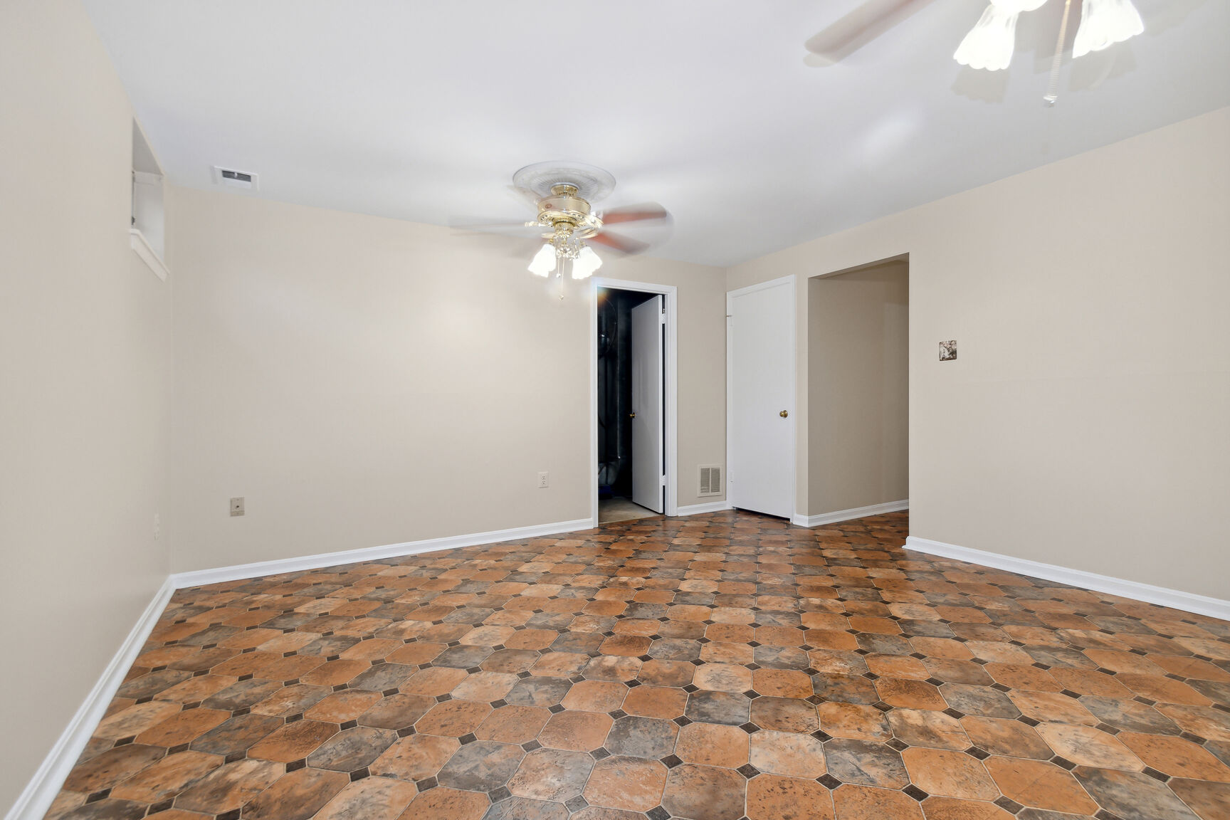 2 Hugo Court Silver Spring, MD 20906 - Photo 23 of 30