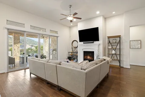 $1,250,000 | 207 San Siro Cove, Austin, TX 78738