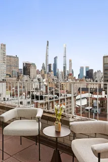 $950,000 | 1160 3rd Avenue, Unit PHB | Lenox Hill