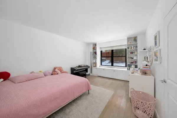 $1,550,000 | 50 Sutton Place South, Unit 2A | Sutton Place