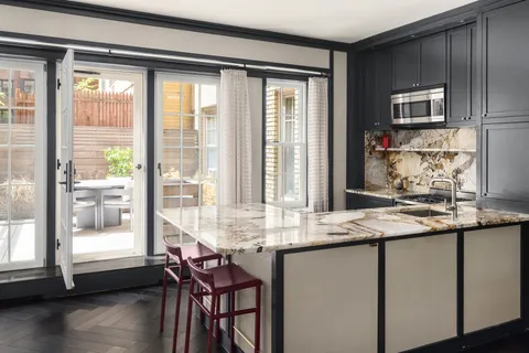 $2,000,000 | 2 Horatio Street, Unit 1L | West Village