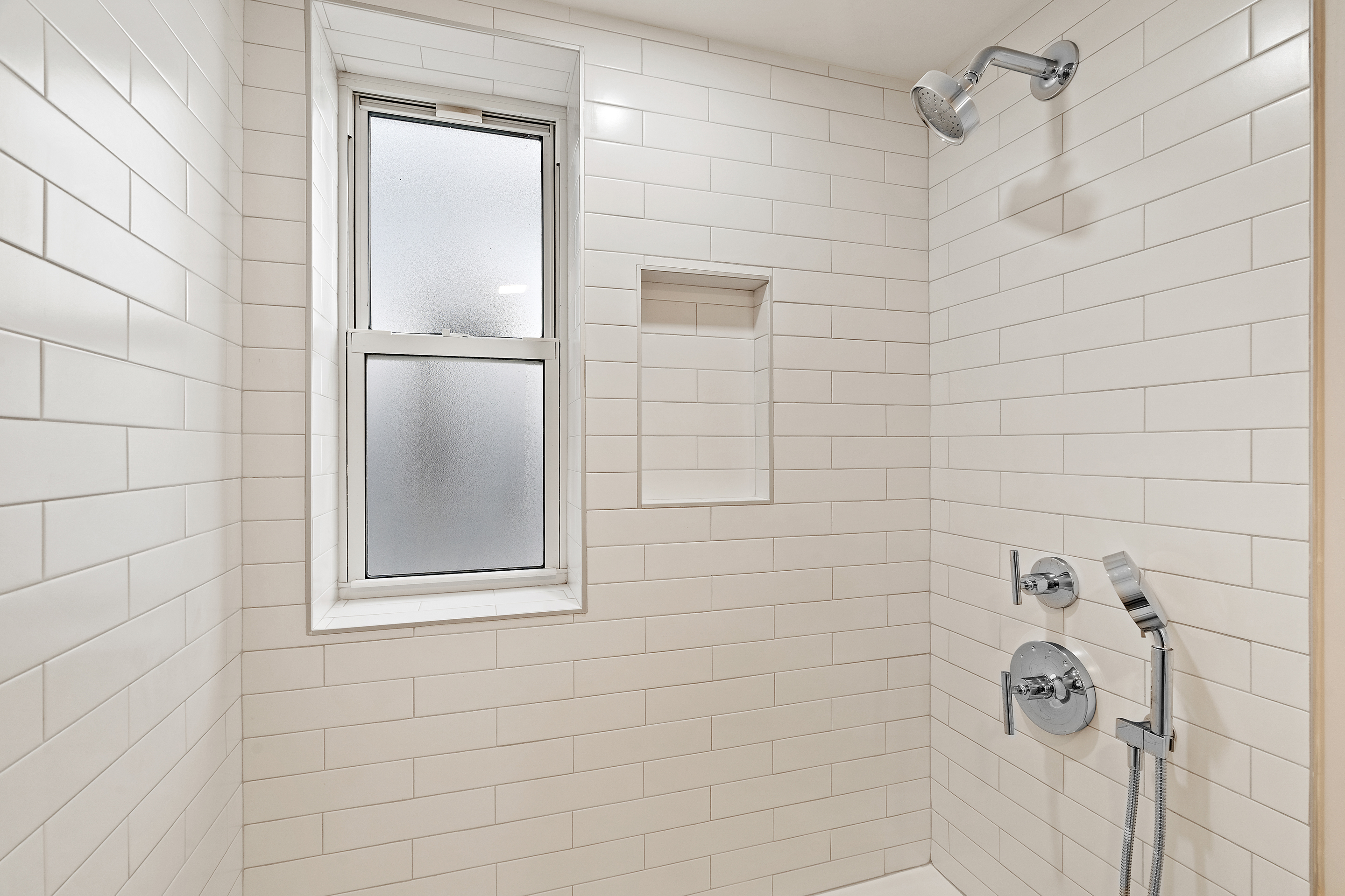 3416 Irwin Avenue, Unit 3 Bronx, NY 10463 - Photo 33 of 52