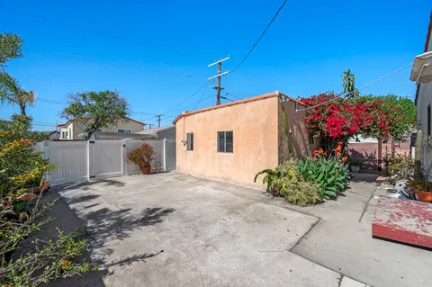 $875,000 | 1331 South Beacon Street, San Pedro, CA 90731