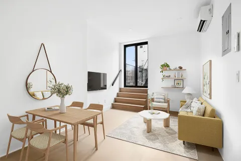 $8,400 | 306 Court Street, Unit 1 | Carroll Gardens