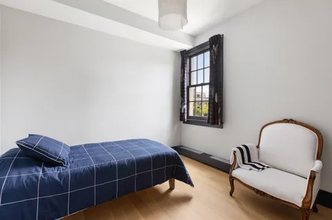 $5,350,000 | 72 Poplar Street, Unit PH | Brooklyn Heights