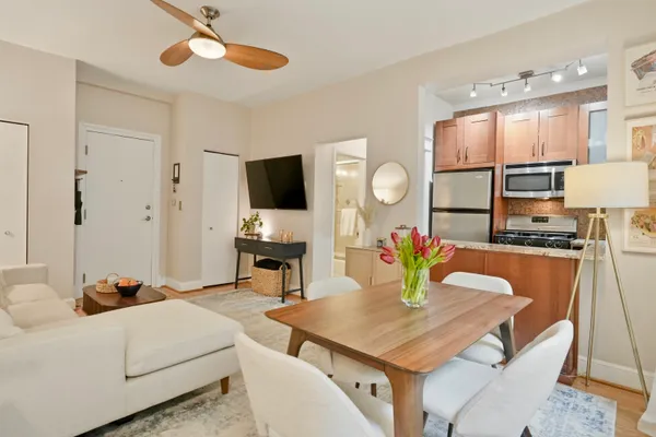 $415,000 | 2010 Kalorama Road Northwest, Unit 304, Washington, DC 20009