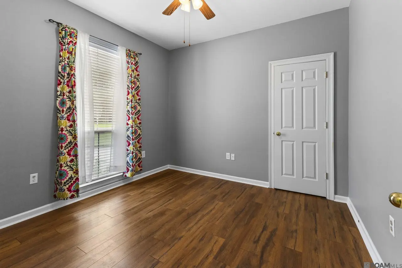 8929 Worthington Estates Avenue Baton Rouge, LA 70810 - Photo 8 of 23