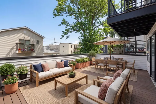 $1,050,000 | 485 Palisade Avenue, Unit 3, Jersey City, NJ 07307