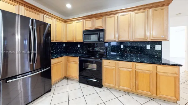 $4,300 | 10873 Northwest 53rd Lane, Doral, FL 33178