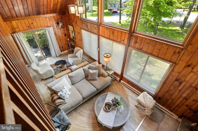 214 Coach Road Tobyhanna, PA 18466 - Photo 2 of 39