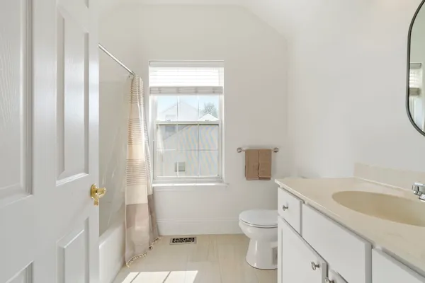 $825,000 | 109 Percheron Drive, Spring City, PA 19475