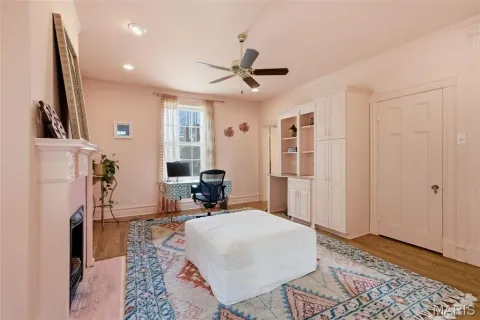 $1,200,000 | 4917 Pershing Place, St. Louis, MO 63108