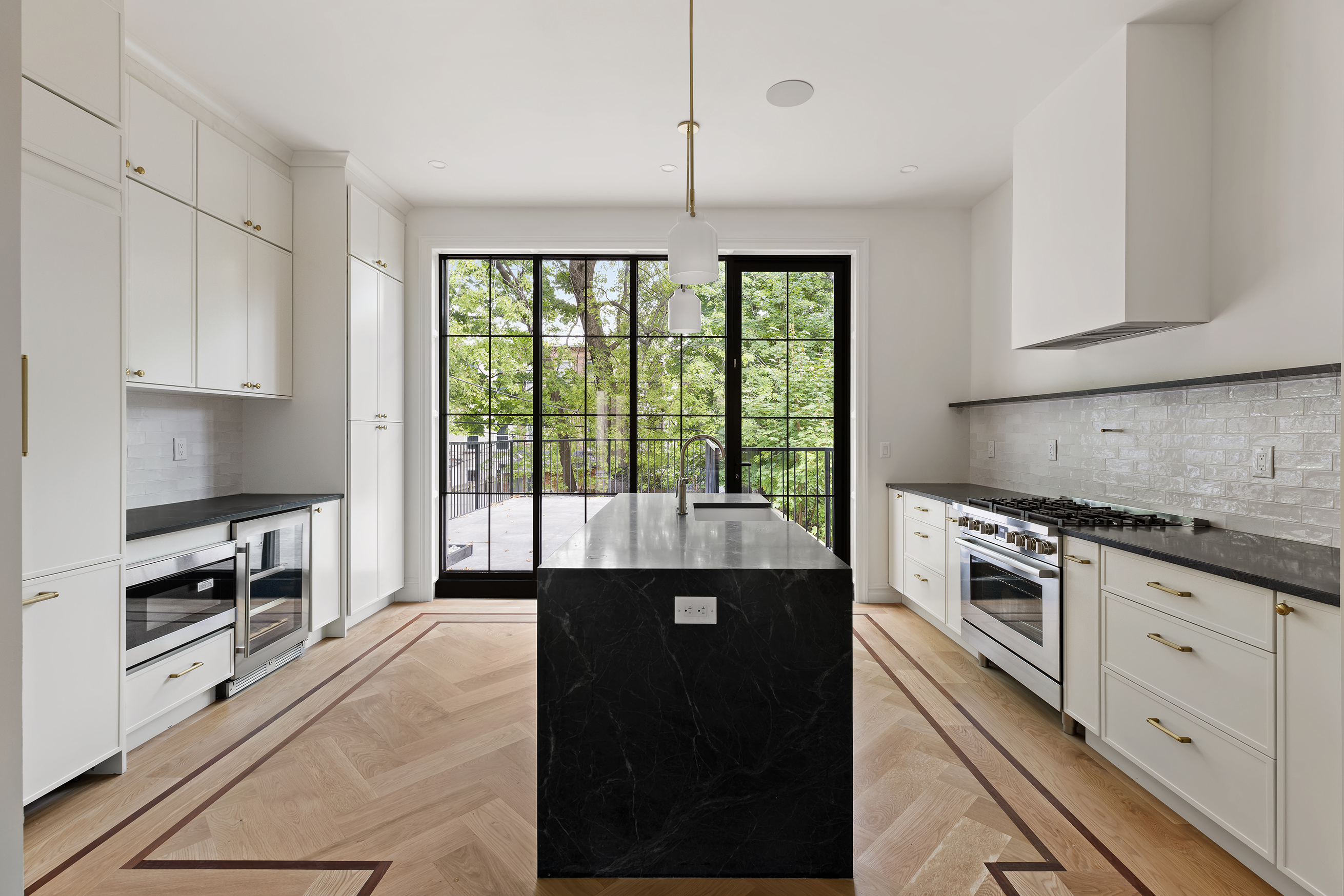 601 Madison Street Brooklyn, NY 11221 - Photo 4 of 17