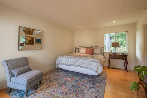 $1,695,000 | 1163 Mountain Pine Road, Cloverdale, CA 95425